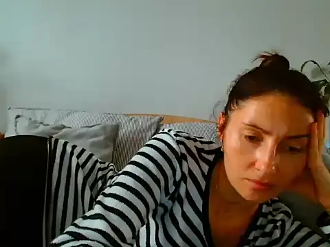 Irina9793 online show from 11.25.25