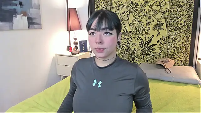 Aria and orien online show from 11.28.25