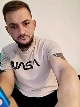 iurinicola online show from 02.25.26