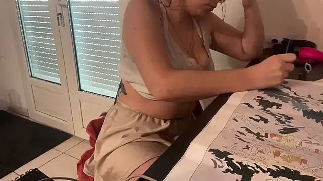 NinaButterflyx online show from 12.21.25