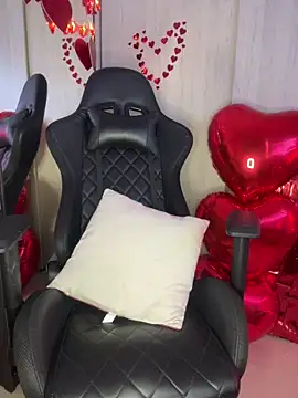 ElectraRhodes1 online show from 02.13.26