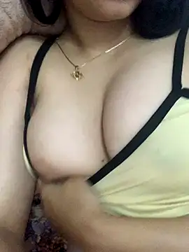 Snapshot of manalmanal01 chatting on 11.09.25 manalmanal01 online show from 11.09.25