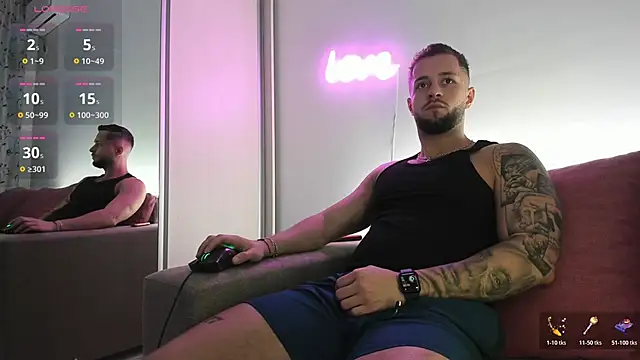 Snapshot of nicholasX1 chatting on 02.10.26 nicholasX1 online show from 02.10.26