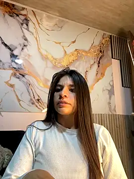 Snapshot of sofia_23x chatting on 11.26.25 sofia 23x online show from 11.26.25