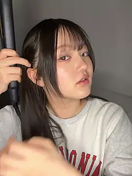 MinaKubo online show from 04.17.26