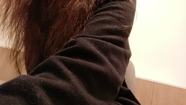 BeeBlossom online show from 11.29.25