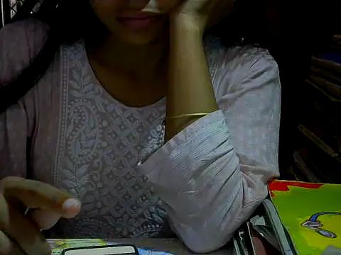 Snapshot of mayra89 chatting on 09.28.25 mayra89 online show from 09.28.25