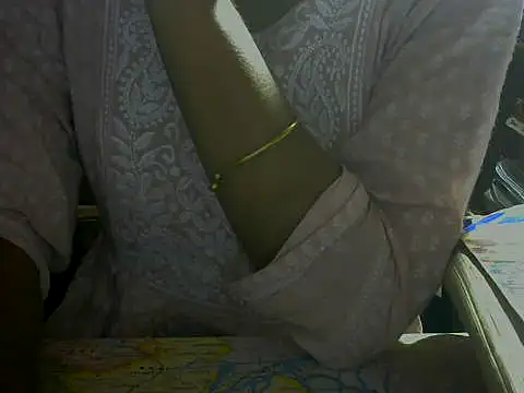 Snapshot of mayra89 chatting on 10.13.25 mayra89 online show from 10.13.25