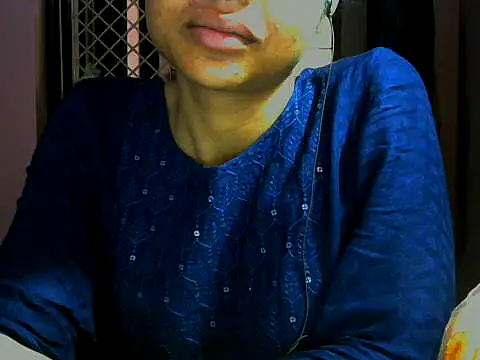 Snapshot of mayra89 chatting on 10.15.25 mayra89 online show from 10.15.25