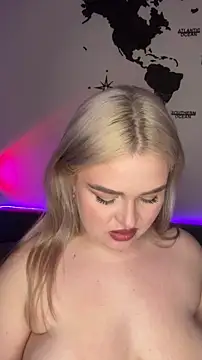 April Vancee online show from 11.29.25