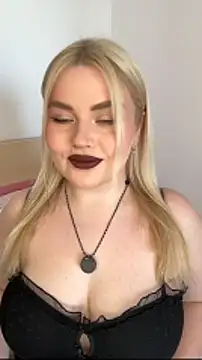 April Vancee online show from 04.17.26