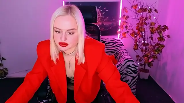 Miss Alice Silver online show from 11.07.25