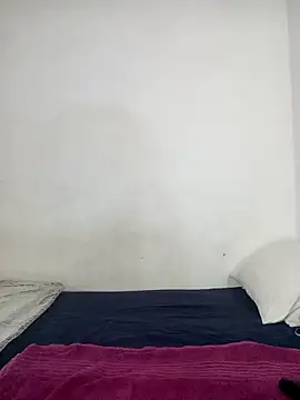 Missvixen81 online show from 12.15.25