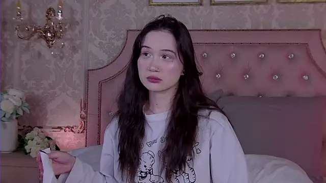 HeatherSweet  online show from 02.04.26