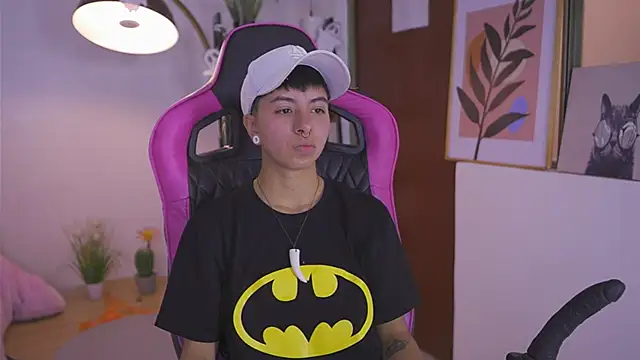 tommy blue online show from 11.04.25