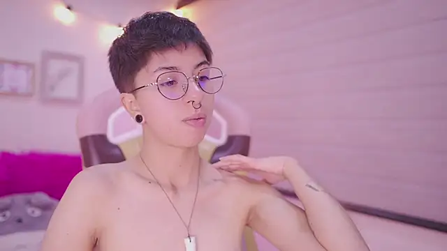 tommy blue online show from 04.11.26