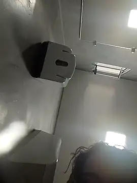 Snapshot of viviksmel chatting on 10.08.25 viviksmel online show from 10.08.25