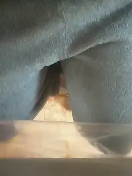 ategurl192 online show from 12.23.25