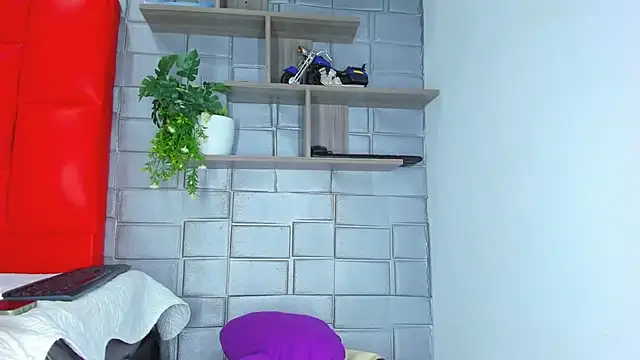 Taylorr evans online show from 03.04.26