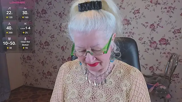 Maya Mayflower online show from 02.08.26