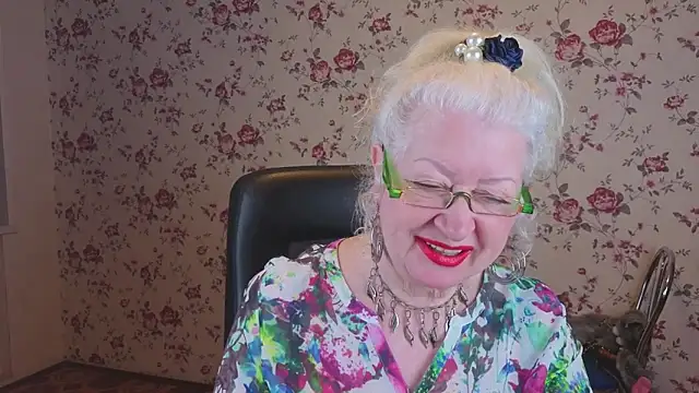 Snapshot of Maya_Mayflower chatting on 03.15.26 Maya Mayflower online show from 03.15.26