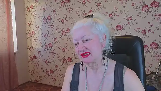 Snapshot of Maya_Mayflower chatting on 03.23.26 Maya Mayflower online show from 03.23.26