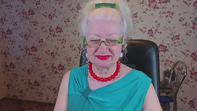 Snapshot of Maya_Mayflower chatting on 03.29.26 Maya Mayflower online show from 03.29.26