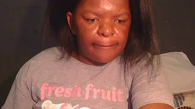 Snapshot of ebony_rose11 chatting on 04.29.26 ebony rose11 online show from 04.29.26