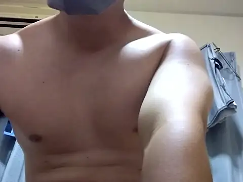 Snapshot of taaaaaa- chatting on 09.19.25 taaaaaa- online show from 09.19.25