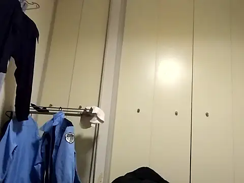 Snapshot of taaaaaa- chatting on 12.05.25 taaaaaa- online show from 12.05.25