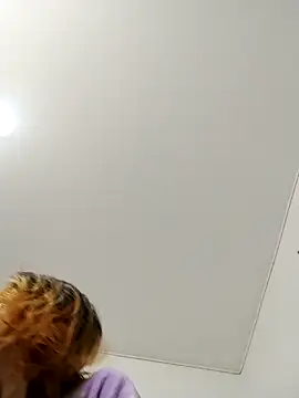 Snapshot of KratosAfroditacs chatting on 10.23.25 KratosAfroditacs online show from 10.23.25