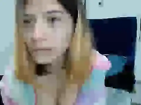 Snapshot of KratosAfroditacs chatting on 10.27.25 KratosAfroditacs online show from 10.27.25