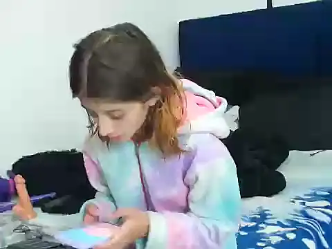 Snapshot of KratosAfroditacs chatting on 11.20.25 KratosAfroditacs online show from 11.20.25