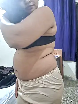 cute nansi online show from 11.29.25