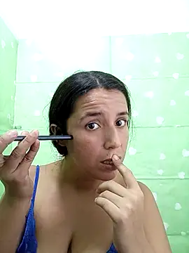 Snapshot of Jenny_gir25 chatting on 10.06.25 Jenny gir25 online show from 10.06.25