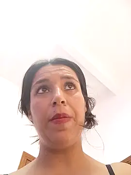 Snapshot of Jenny_gir25 chatting on 12.05.25 Jenny gir25 online show from 12.05.25