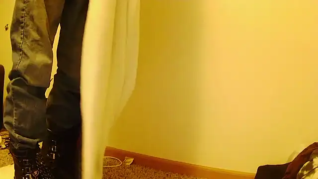 Snapshot of BadazzRXL chatting on 12.17.25 BadazzRXL online show from 12.17.25