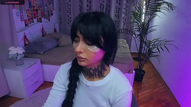 CharimgSabrina online show from 01.12.26