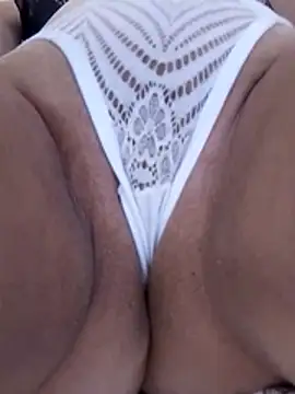 Snapshot of Sandra42 chatting on 02.12.26 Sandra42 online show from 02.12.26