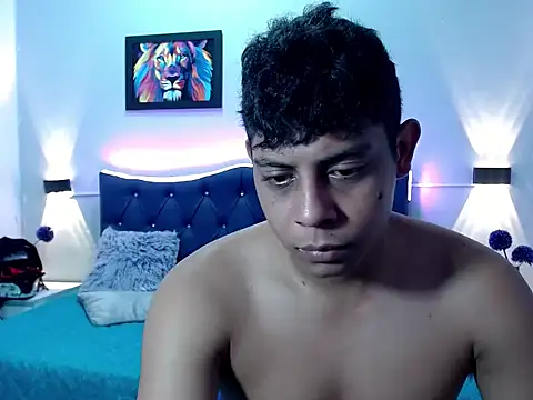 Snapshot of Alejandroo_22 chatting on 09.16.25 Alejandroo 22 online show from 09.16.25