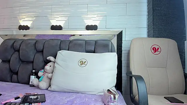 Snapshot of jade_heartt chatting on 11.11.25 jade heartt online show from 11.11.25