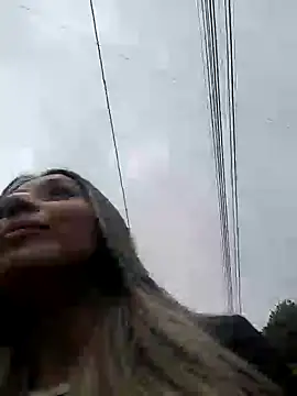 Isabella Varella online show from 03.06.25