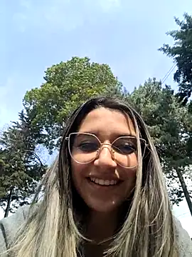 Isabella Varella online show from 03.08.25