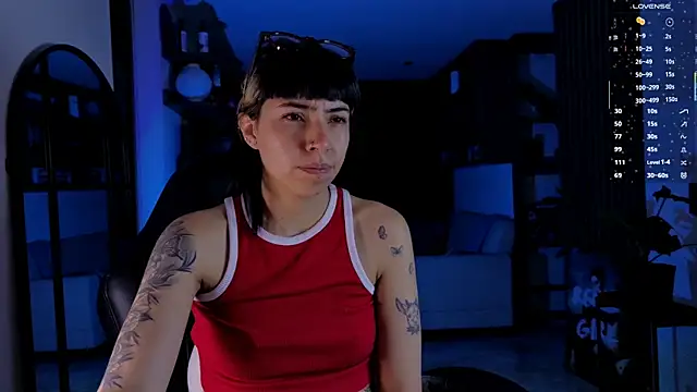 Saraa Desiree online show from 04.11.26