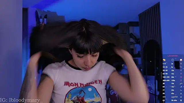 Saraa Desiree online show from 04.29.26