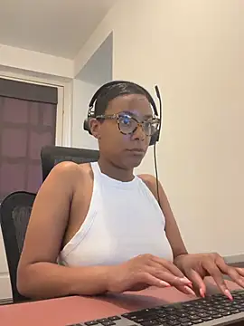 Melia Rayne online show from 05.26.26