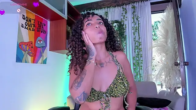 SarahLynn7 online show from 03.21.26