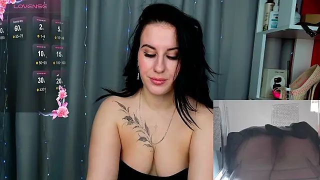 JuliyaMayss online show from 03.05.26