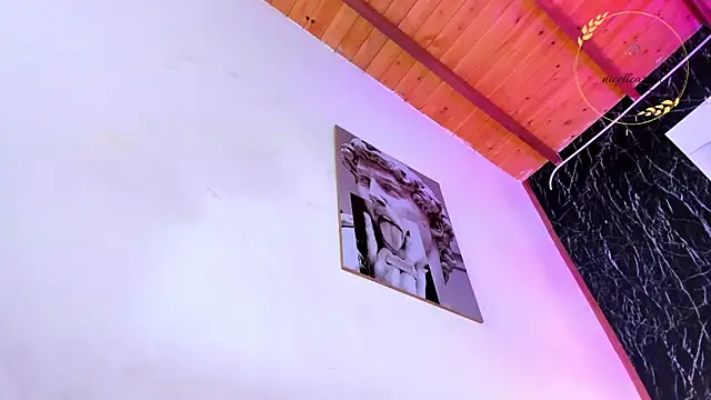 nicelle carson  online show from 03.11.25