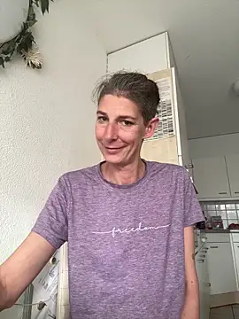 HerrundFrau-M online show from 03.11.25